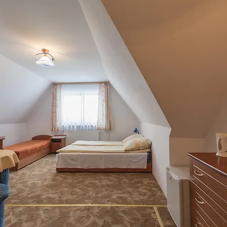 Kwatera prywatna Slavita Pardałówka, 2os I 3os Z łazienkami, Tv, Wifi, Parking